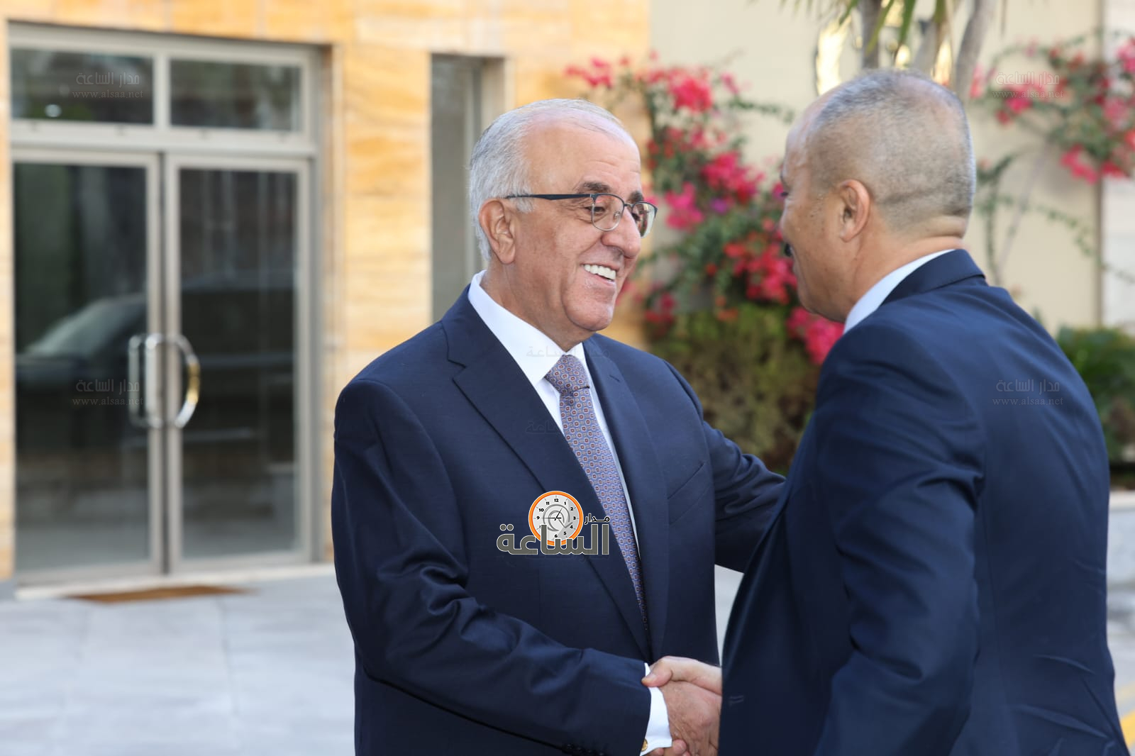 Madar Al-Saa Images 0.04006813817070287