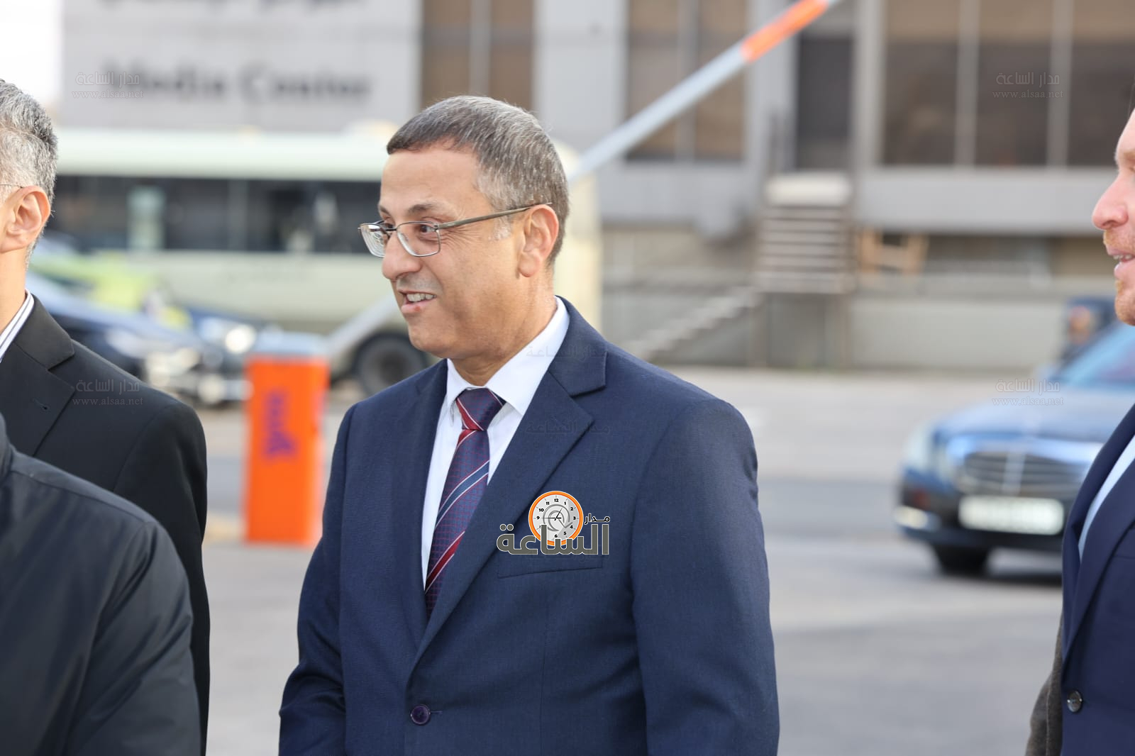 Madar Al-Saa Images 0.9139475441879434