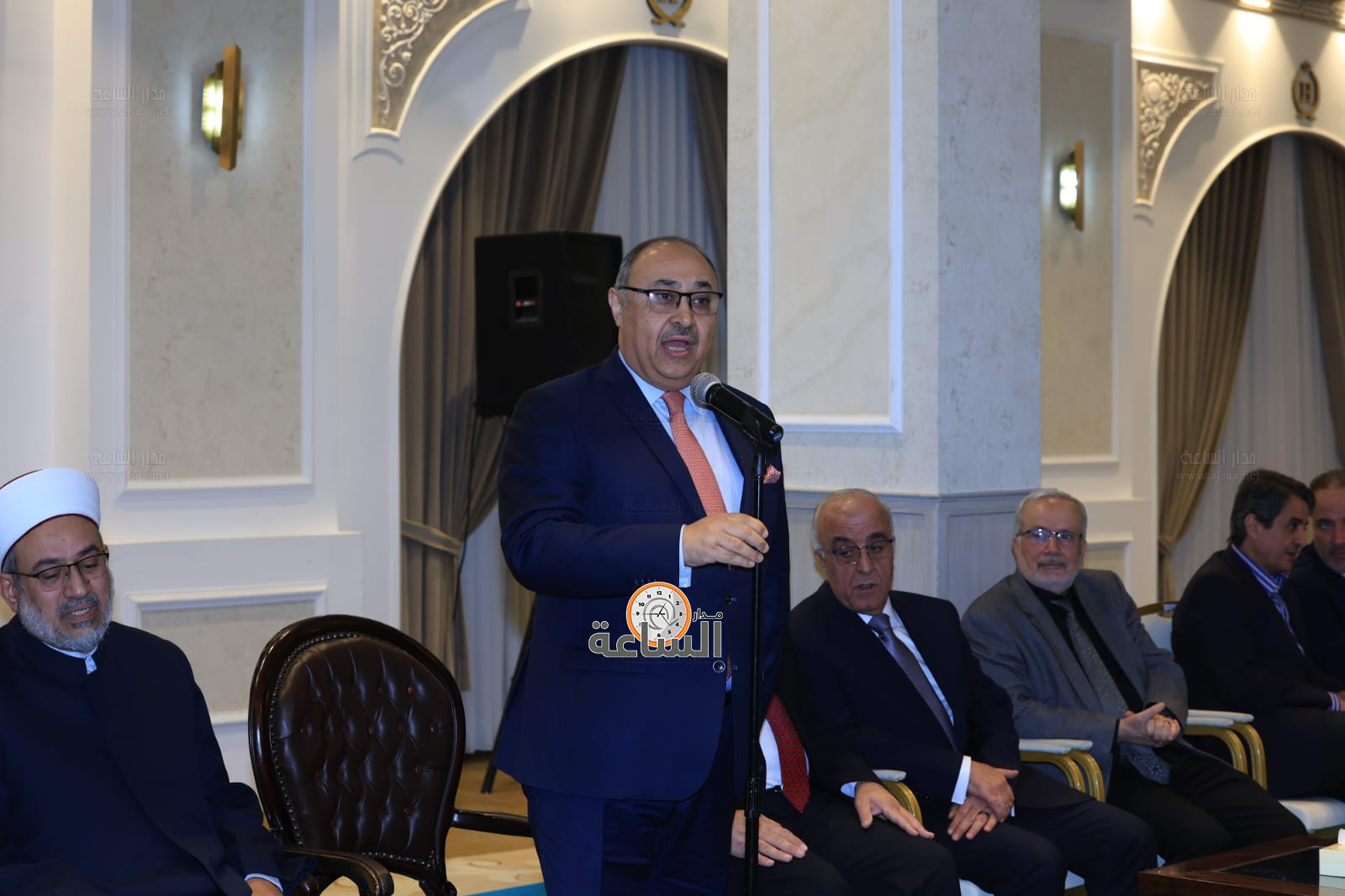 Madar Al-Saa Images 0.5074870868255397