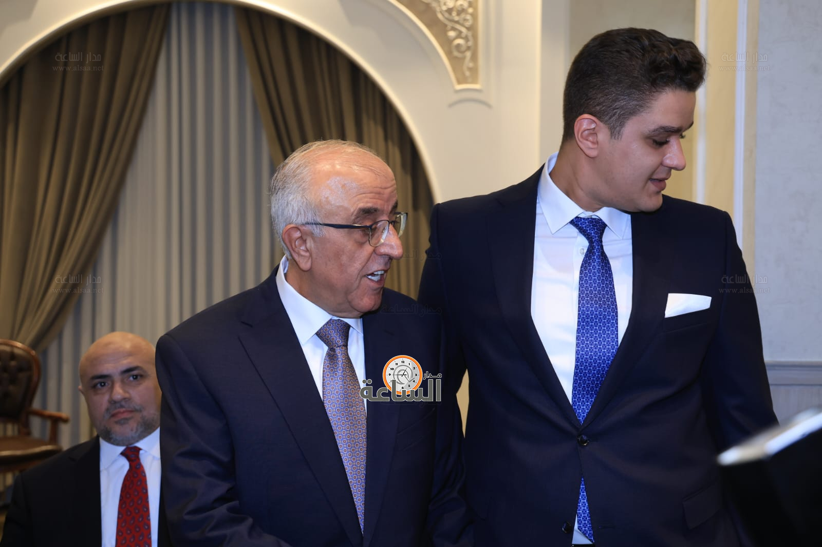 Madar Al-Saa Images 0.6960056767175231