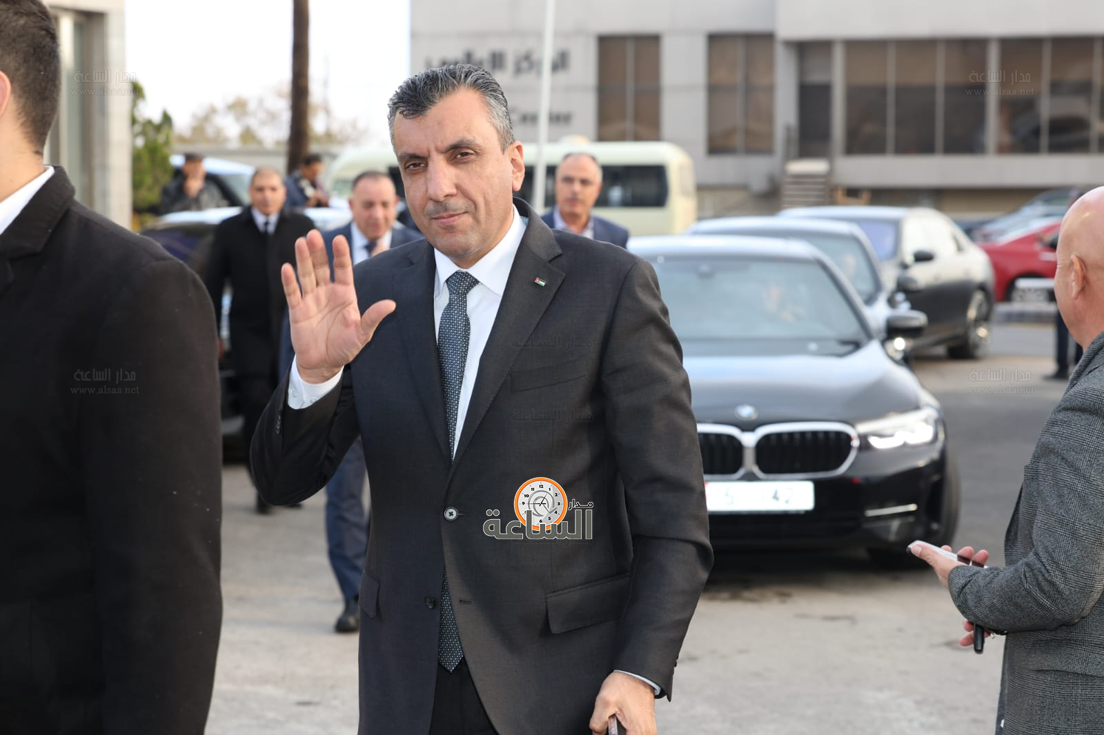 Madar Al-Saa Images 0.8650935873498207