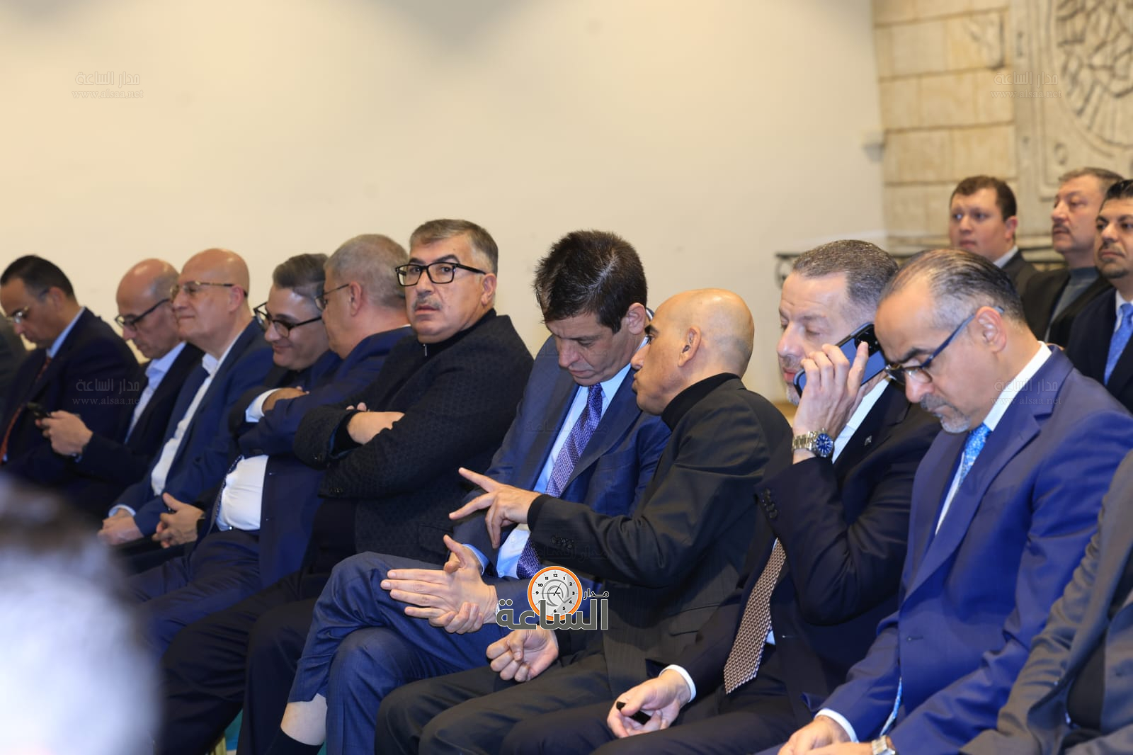 Madar Al-Saa Images 0.27031640303735316