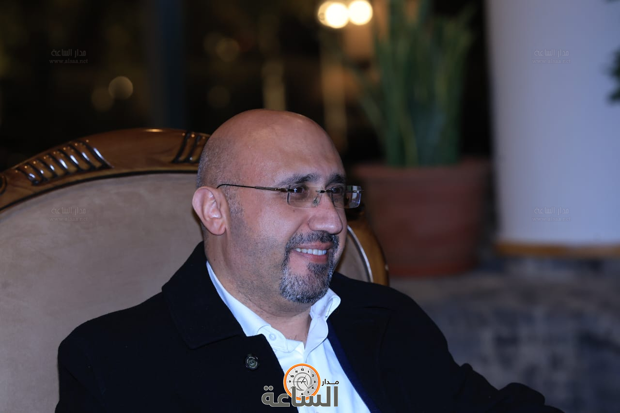 Madar Al-Saa Images 0.19137651817305534