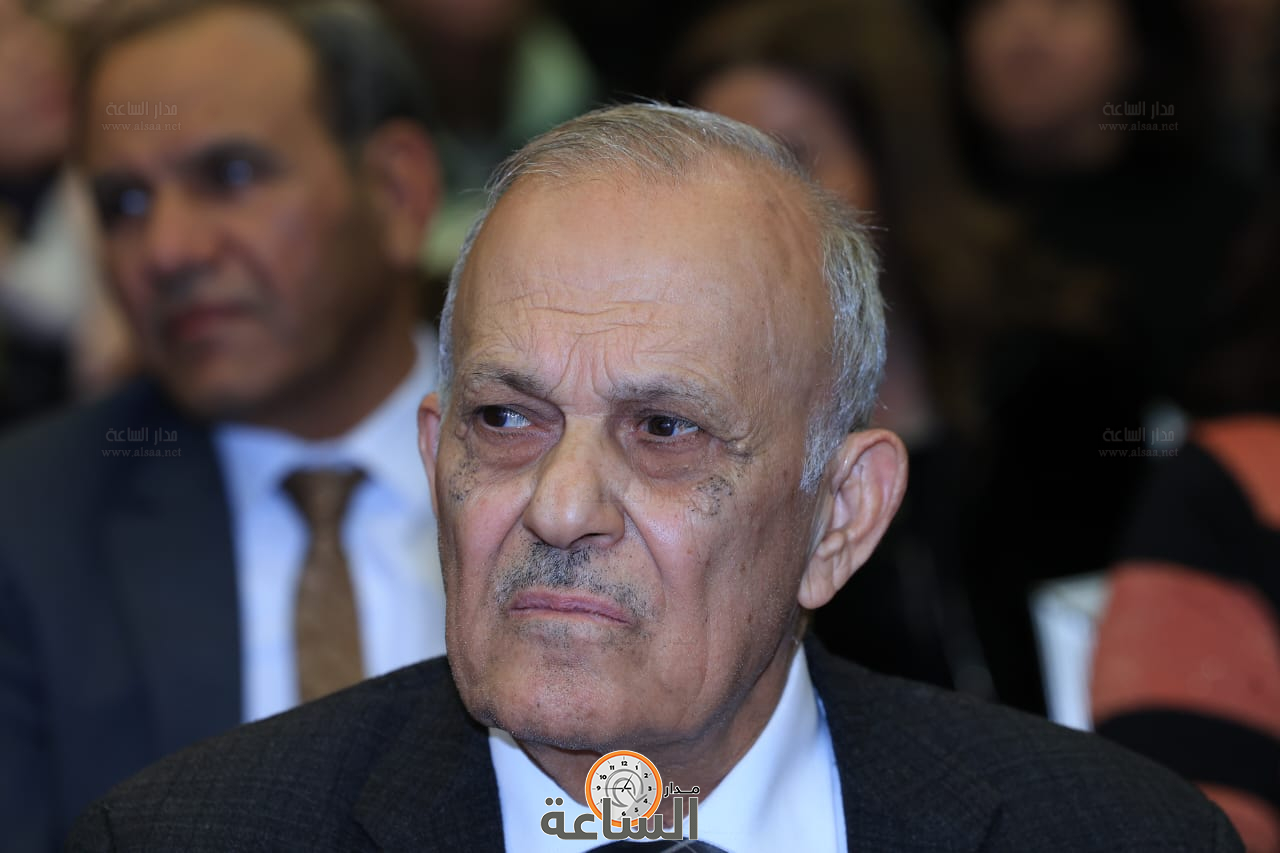 Madar Al-Saa Images 0.8428650813558279