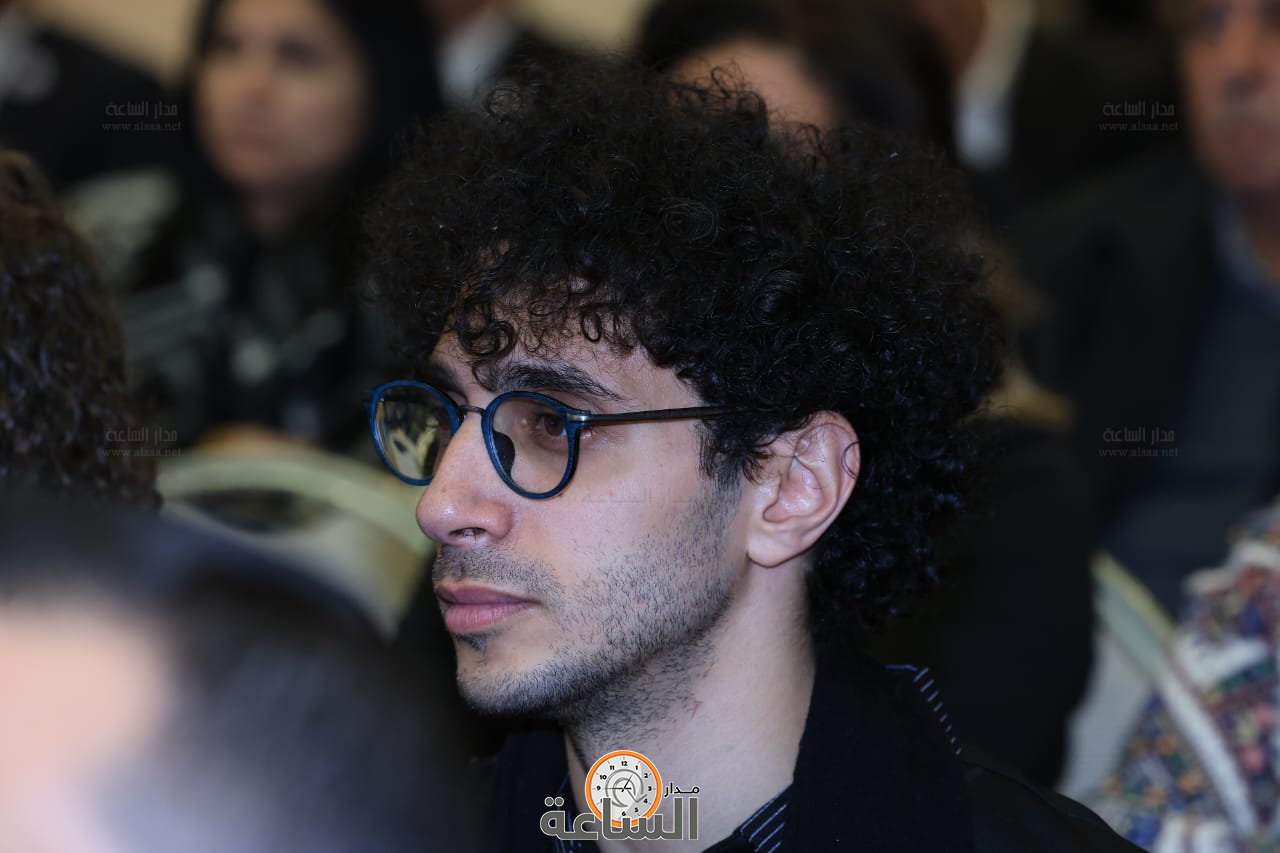 Madar Al-Saa Images 0.9370665715644365