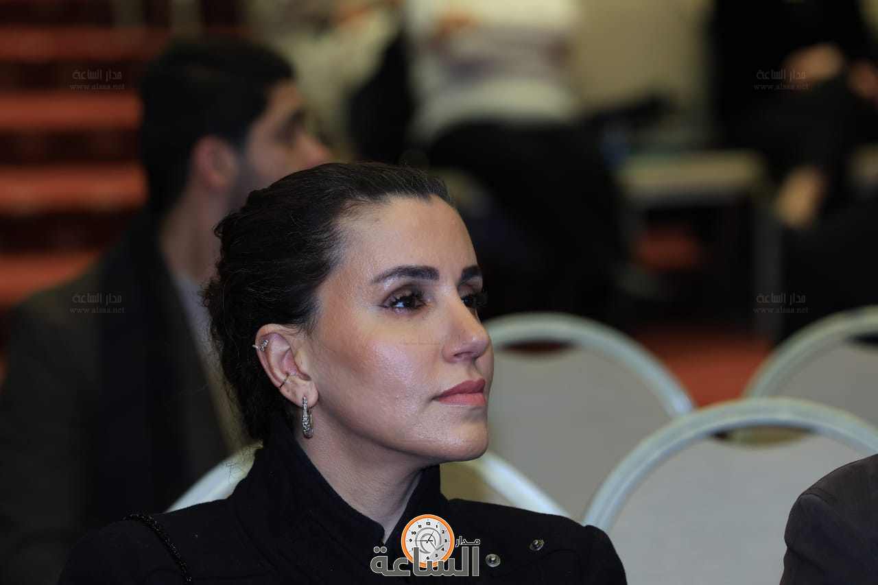 Madar Al-Saa Images 0.3229765660921644