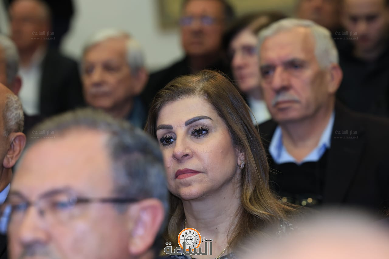 Madar Al-Saa Images 0.7342495488671228