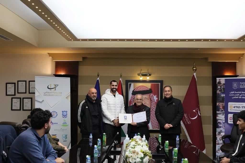 Madar Al-Saa Images 0.9306266174200957