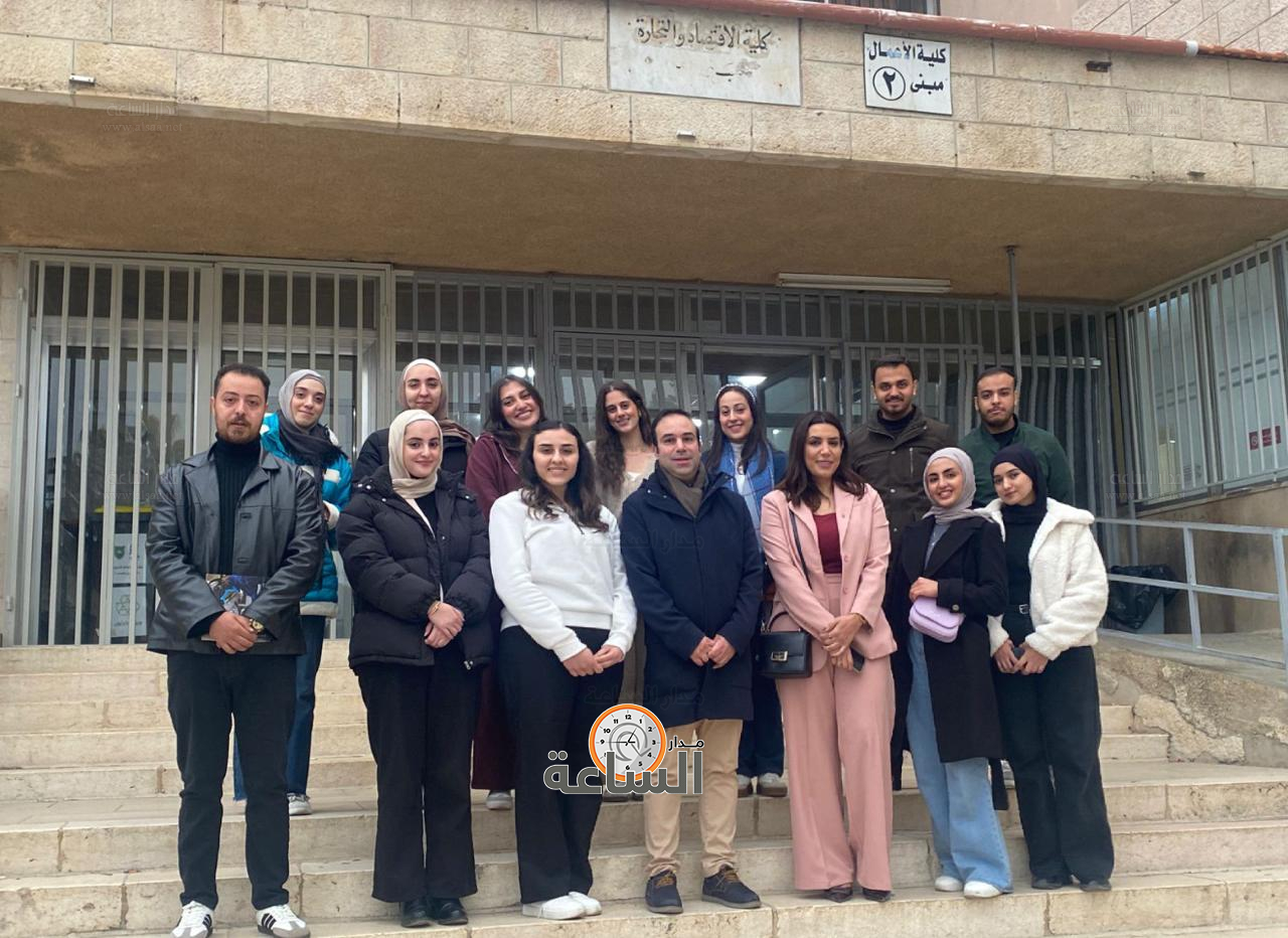 Madar Al-Saa Images 0.8944365497989065