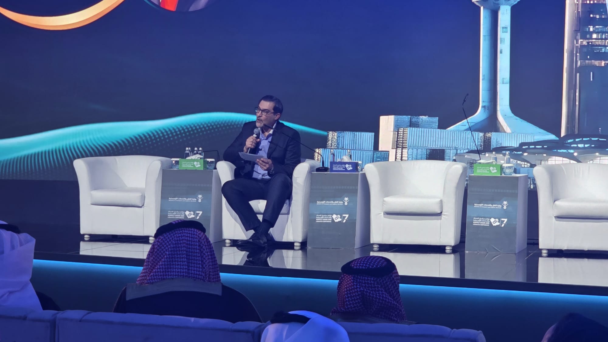 Madar Al-Saa Images 0.4352257153527882