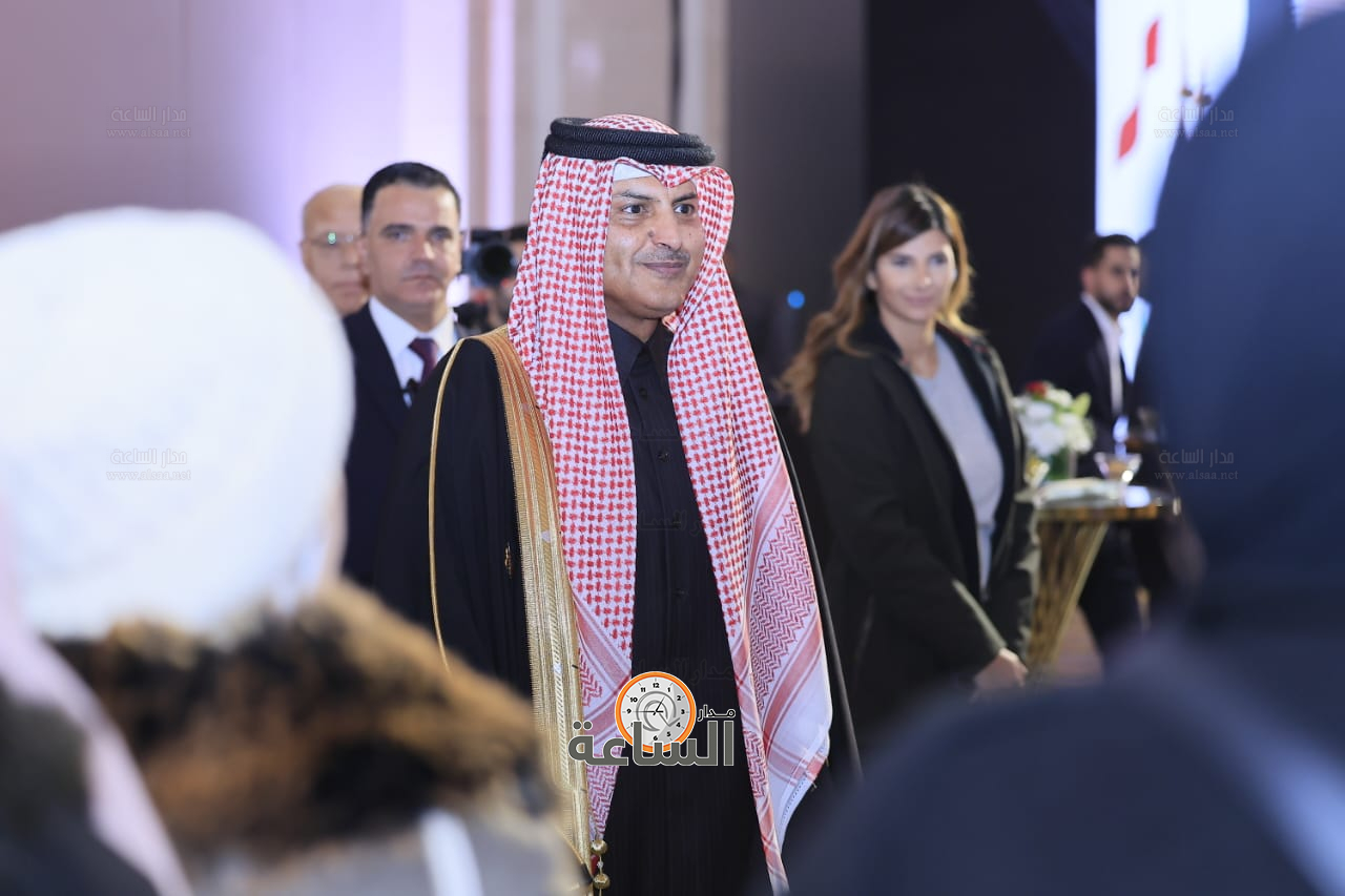 Madar Al-Saa Images 0.5595859849587483