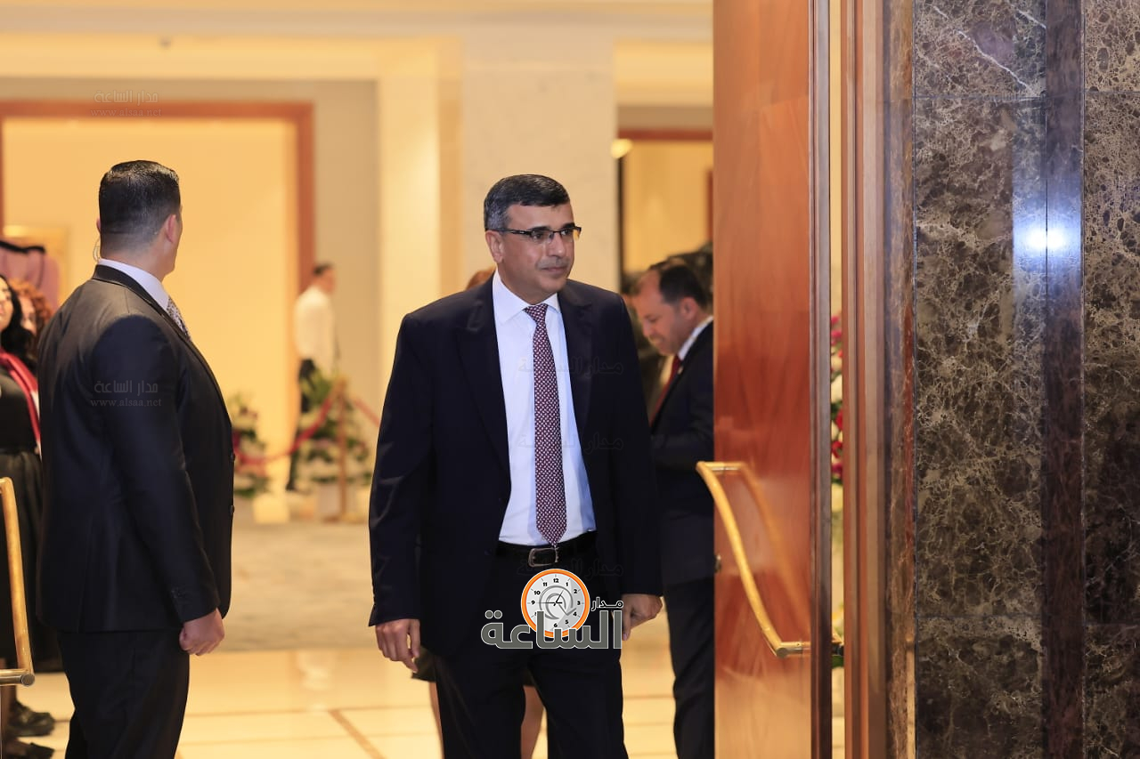 Madar Al-Saa Images 0.4633764620229974