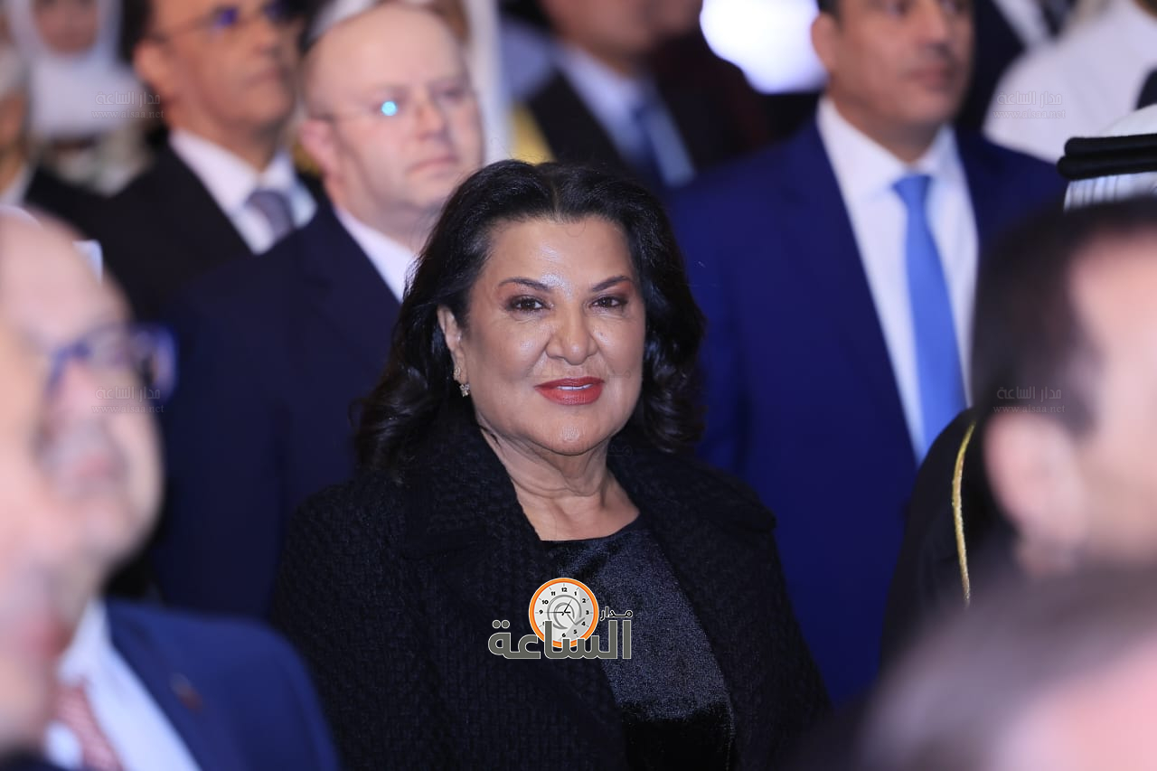 Madar Al-Saa Images 0.7998018355929293