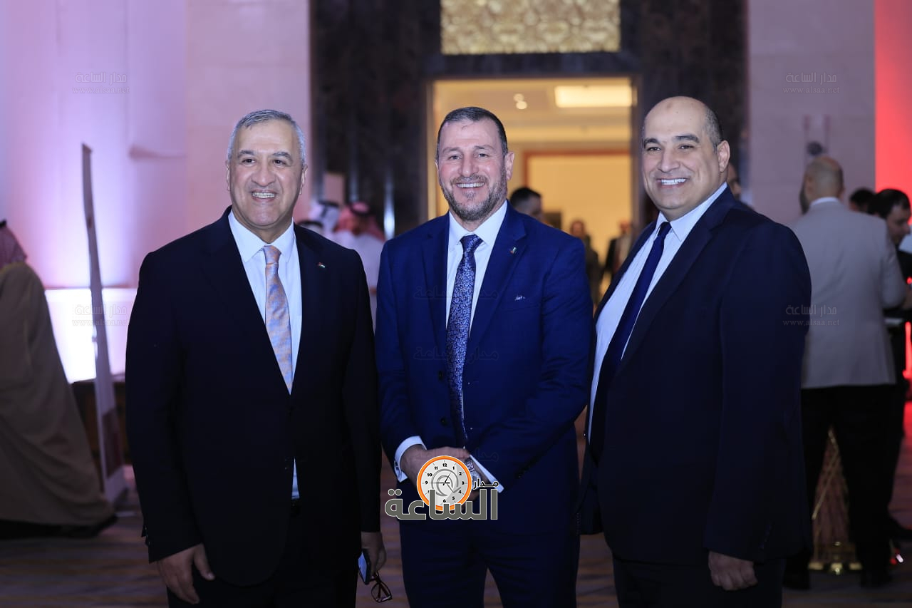 Madar Al-Saa Images 0.8152681449778318