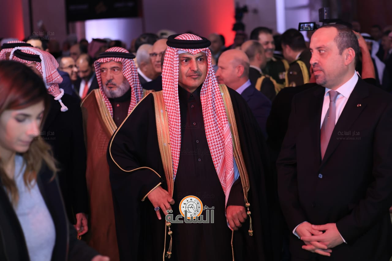 Madar Al-Saa Images 0.7774120547399681