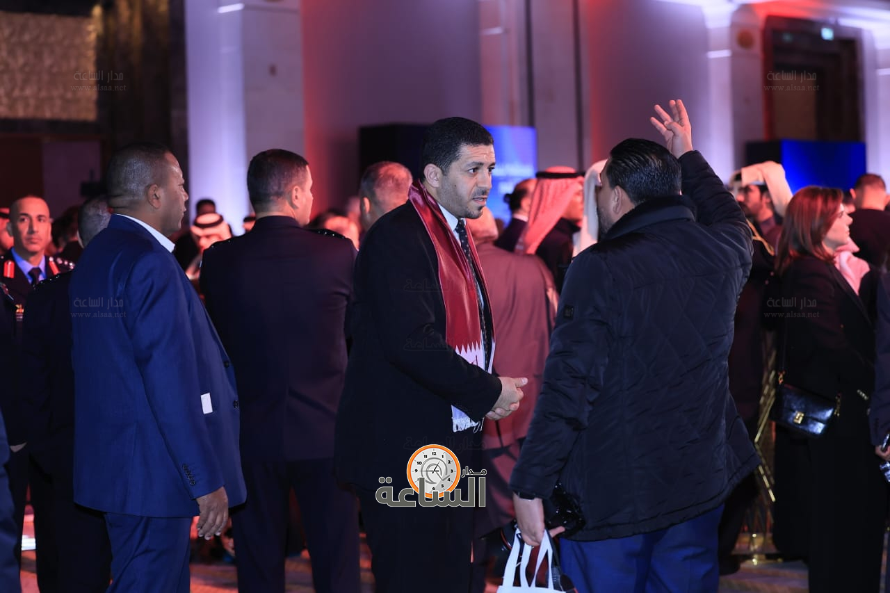 Madar Al-Saa Images 0.023683352252475642