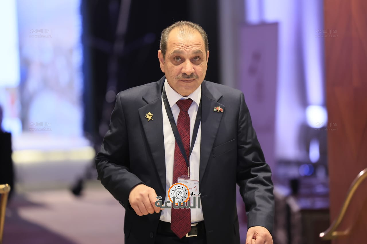 Madar Al-Saa Images 0.857544179338514