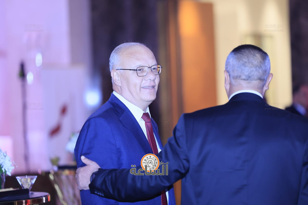 Madar Al-Saa Images 0.8256468154475078