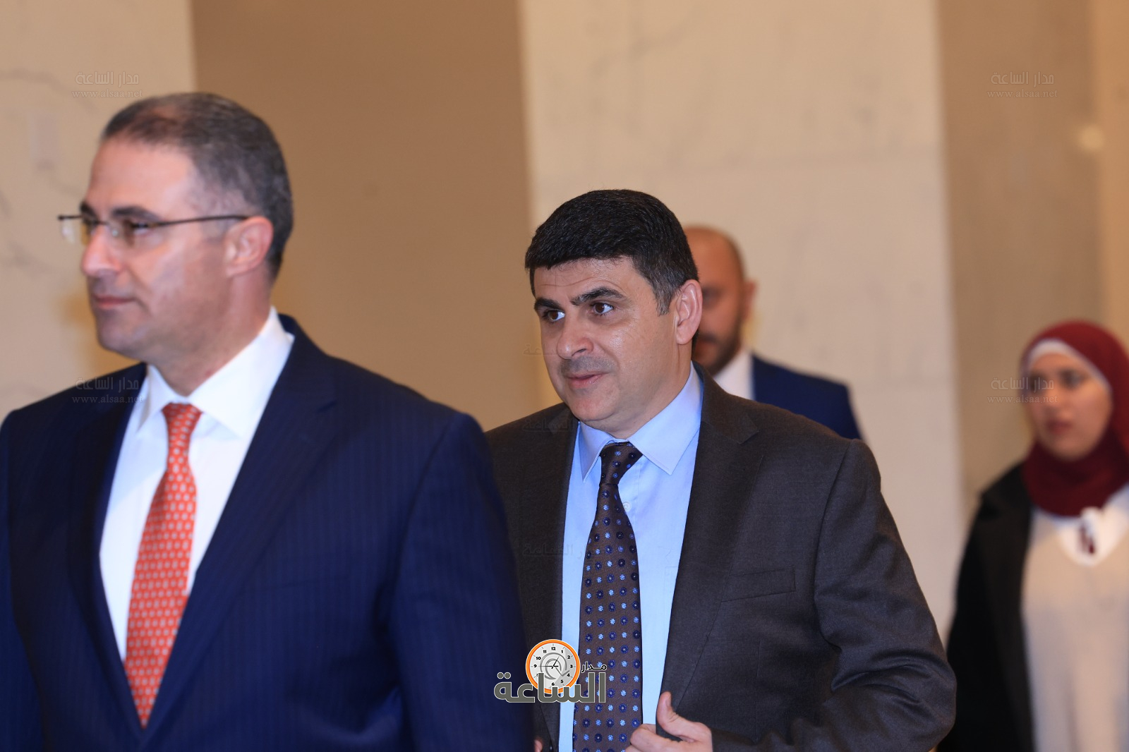 Madar Al-Saa Images 0.8982236936197724