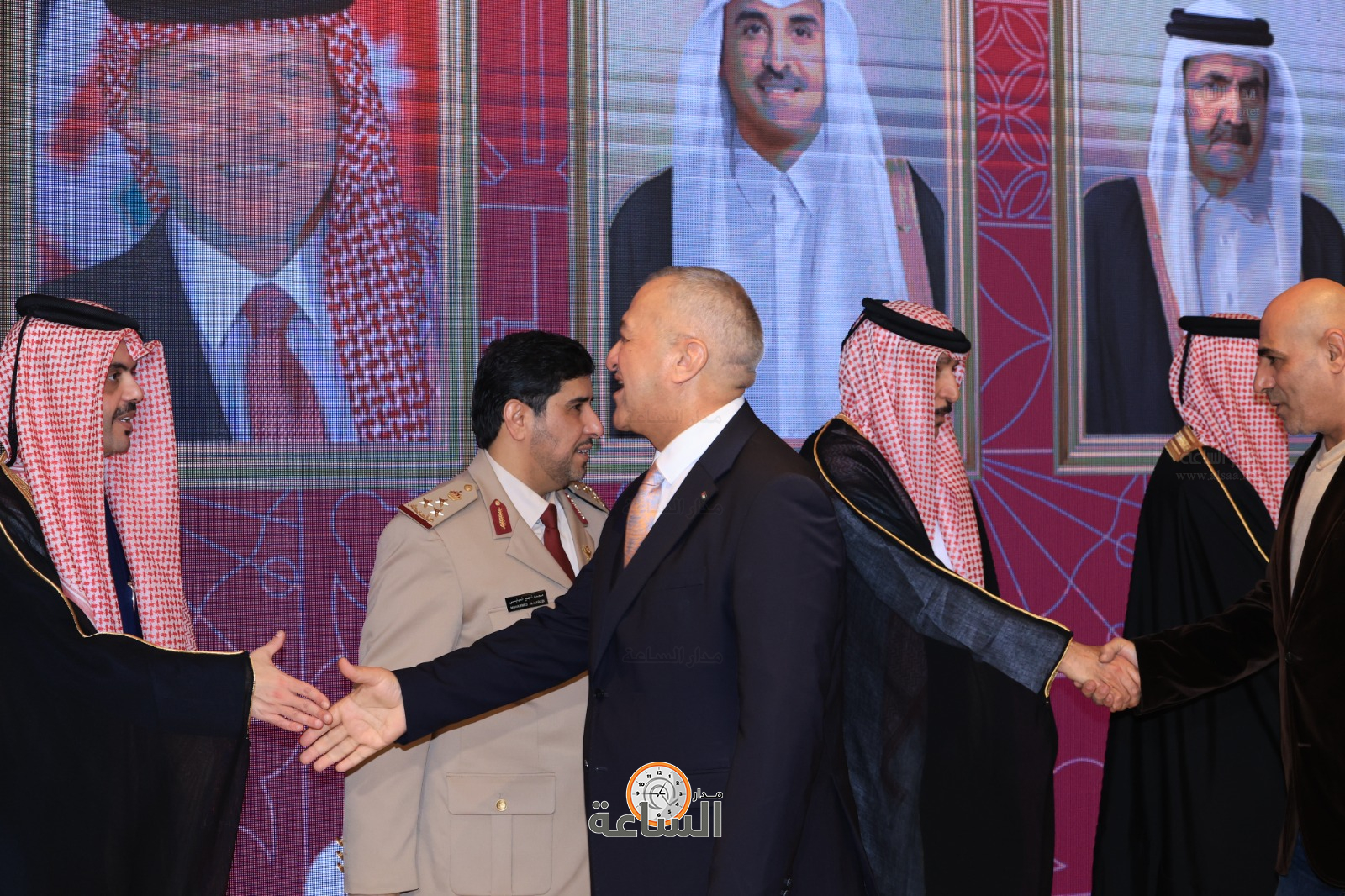 Madar Al-Saa Images 0.7395317566135597