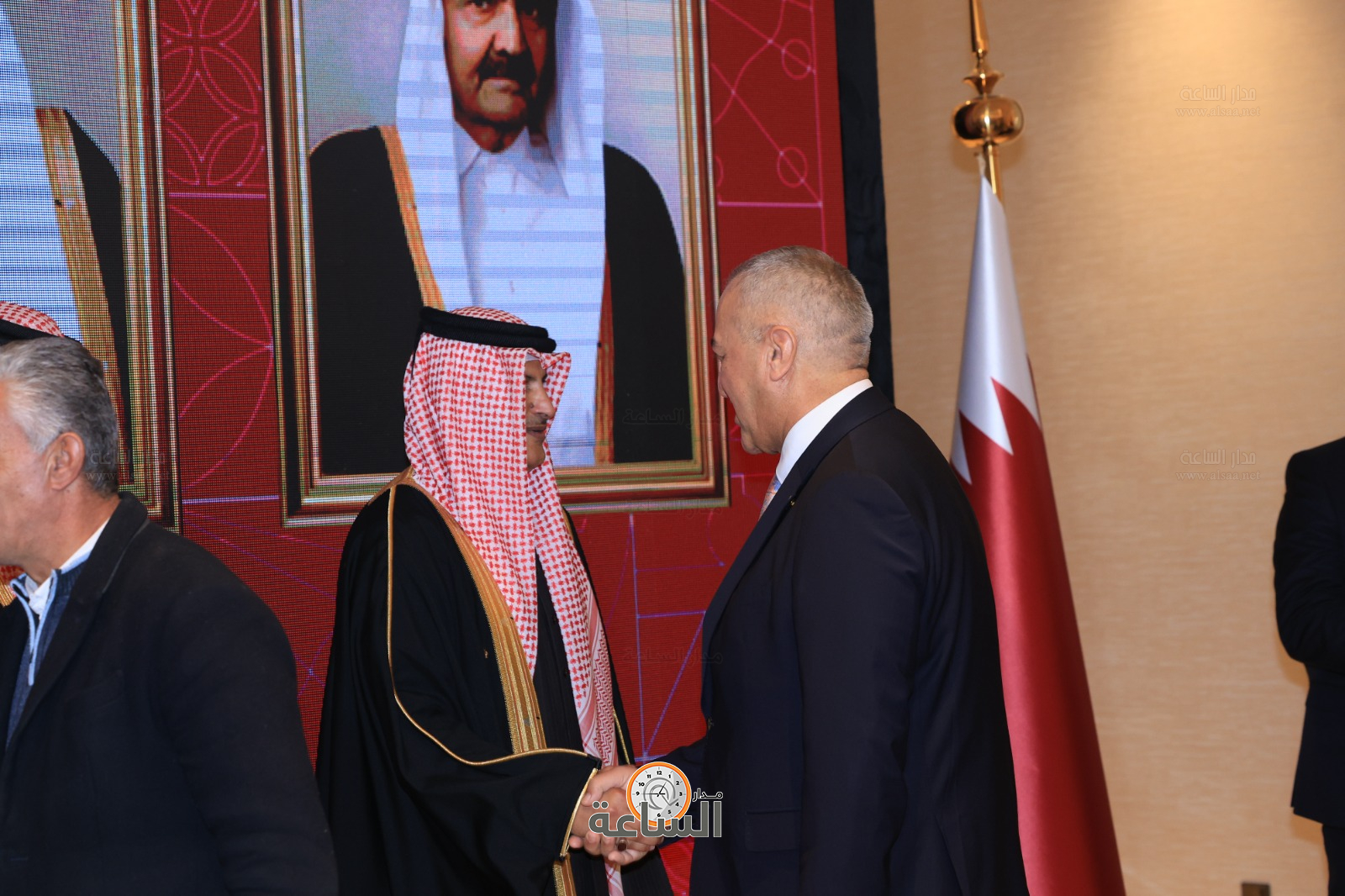 Madar Al-Saa Images 0.9633086477534306