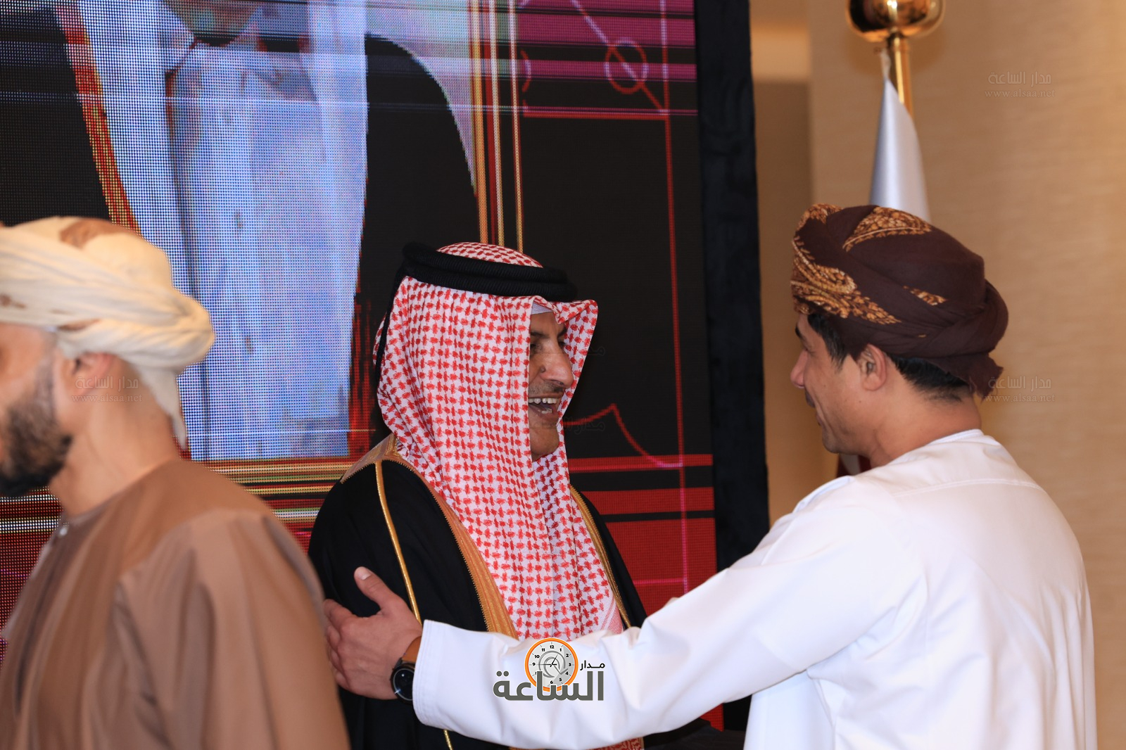 Madar Al-Saa Images 0.6978702326143079