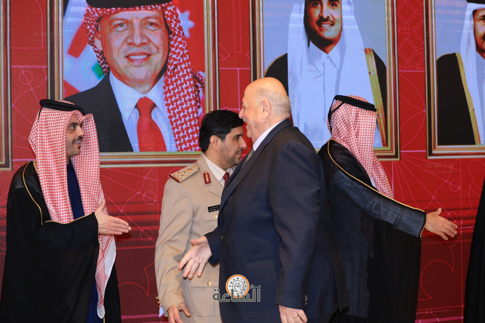 Madar Al-Saa Images 0.3329376542296294