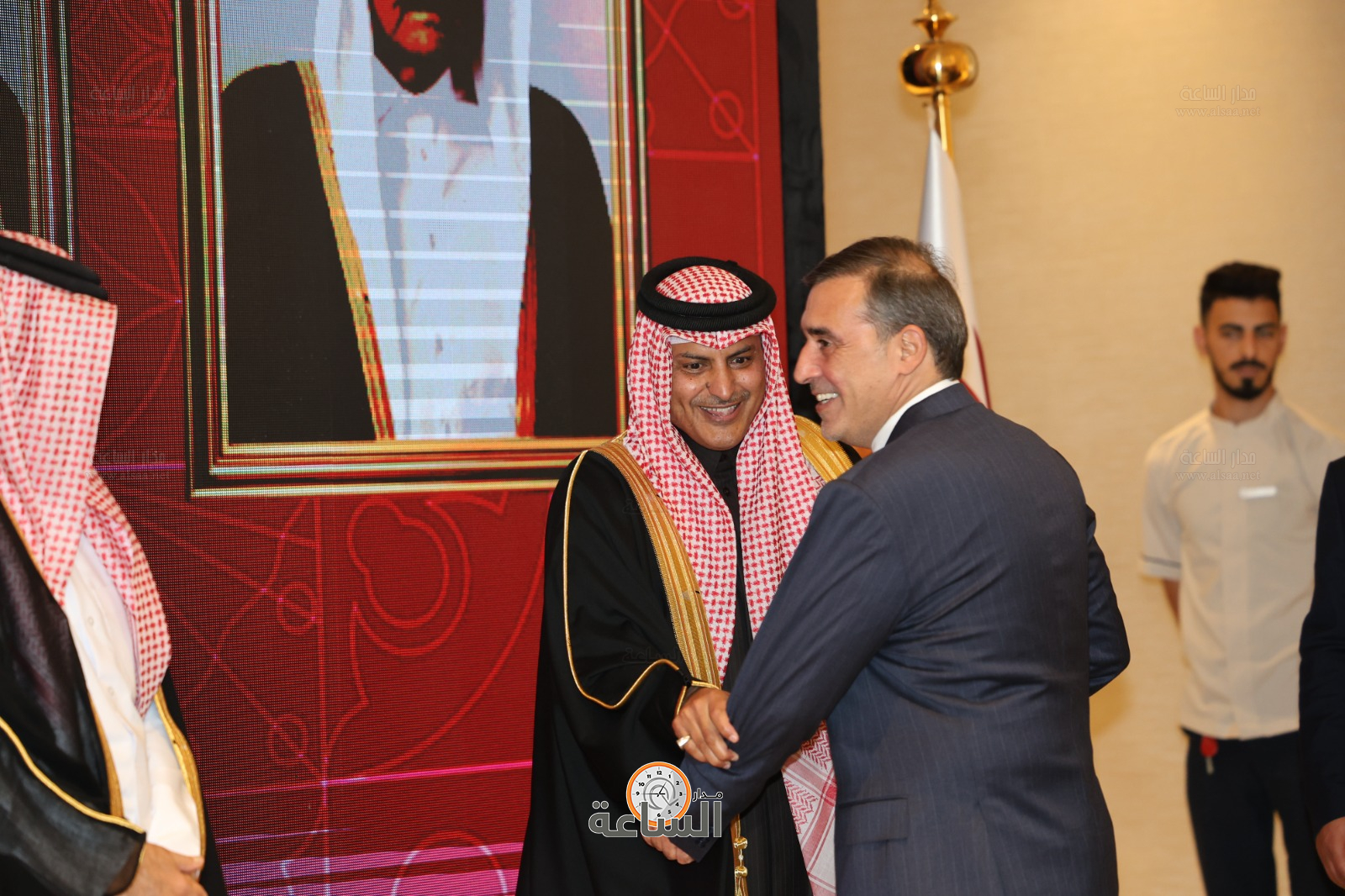 Madar Al-Saa Images 0.907725051395607