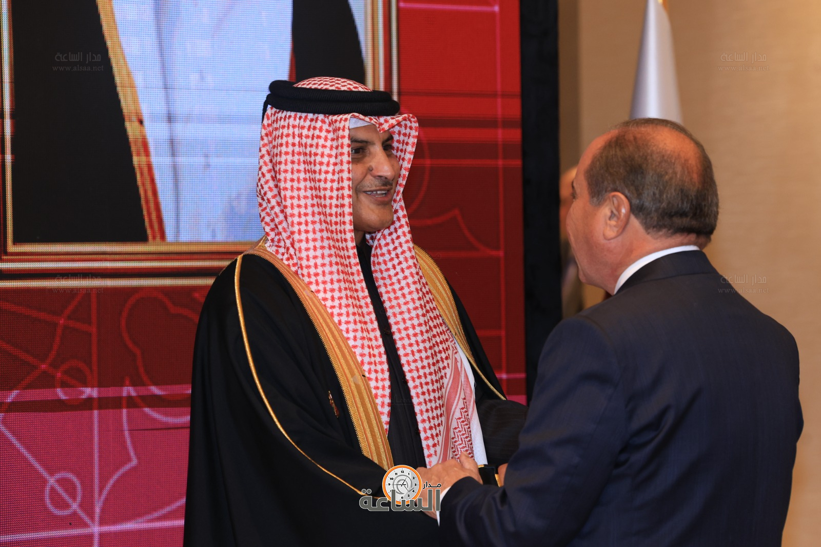 Madar Al-Saa Images 0.5574492176112557