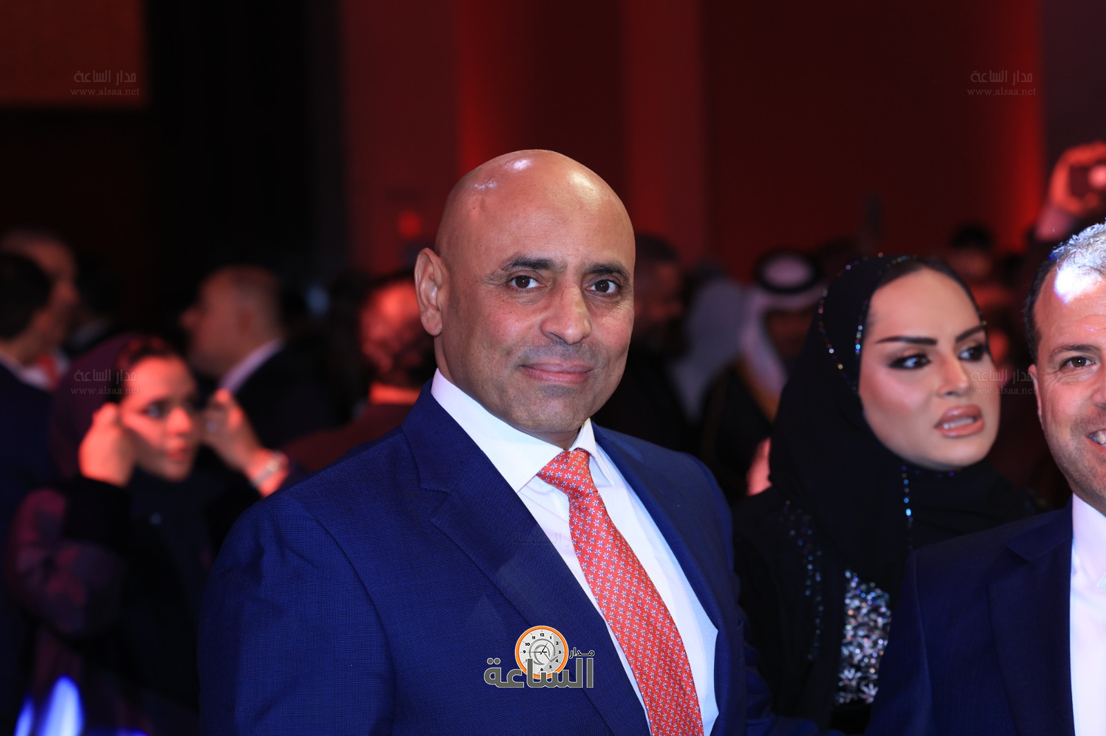 Madar Al-Saa Images 0.44442307642473167