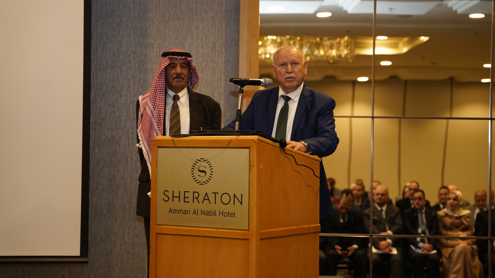 Madar Al-Saa Images 0.9861940952346666