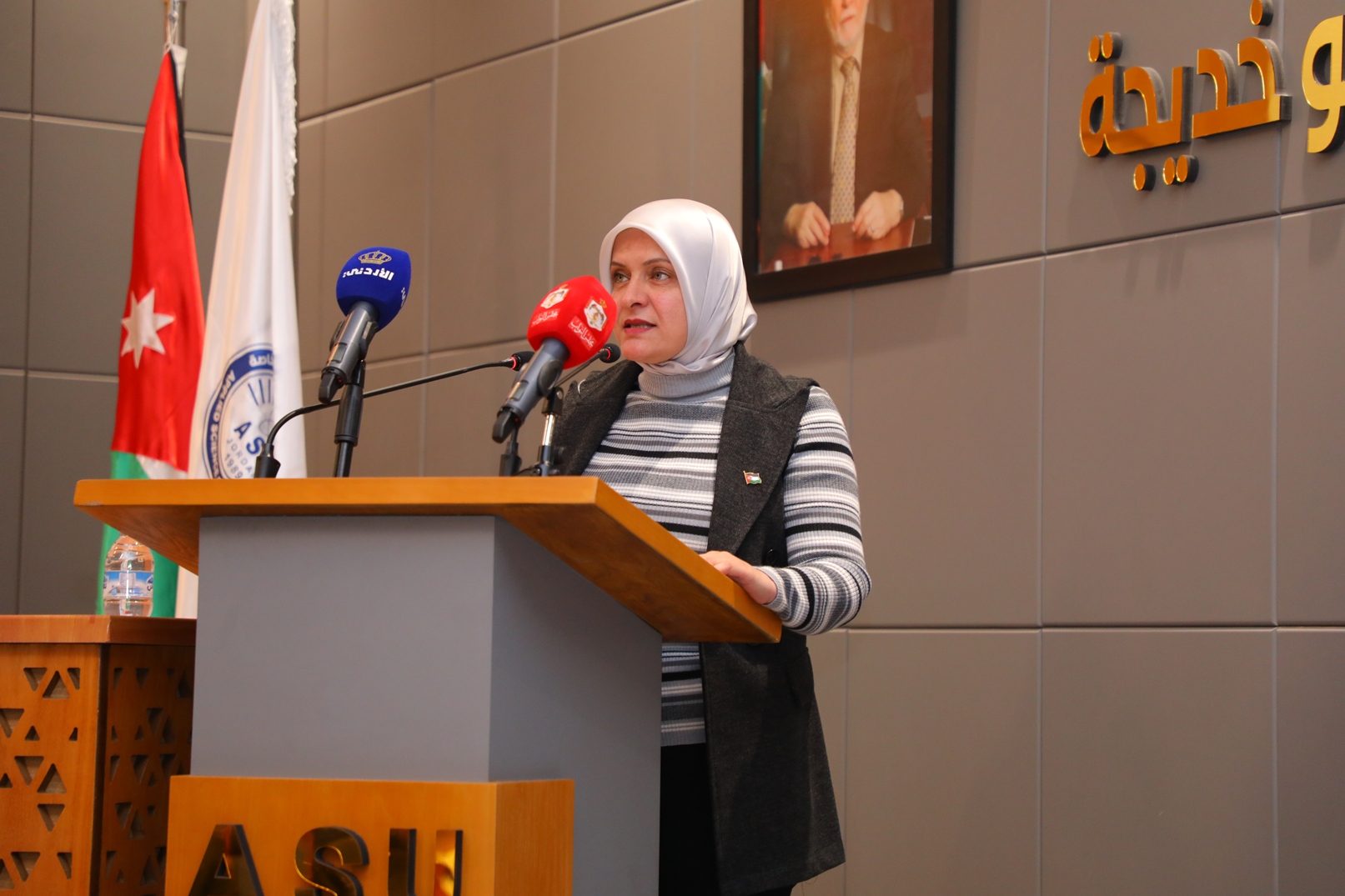 Madar Al-Saa Images 0.7256831814036986