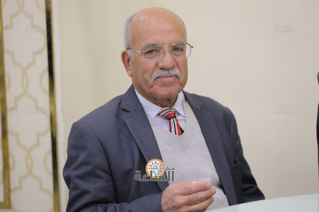 Madar Al-Saa Images 0.8443984843463669