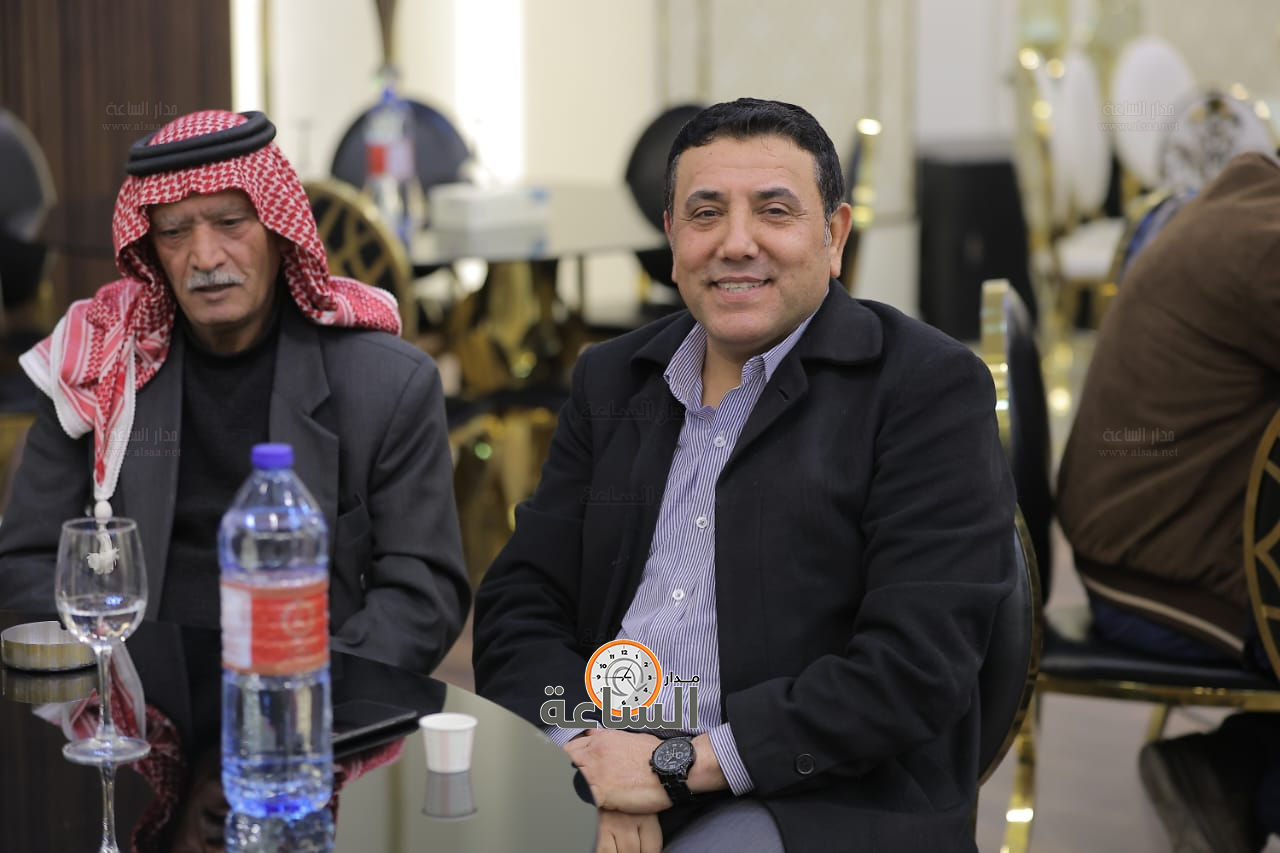 Madar Al-Saa Images 0.38489645689083674