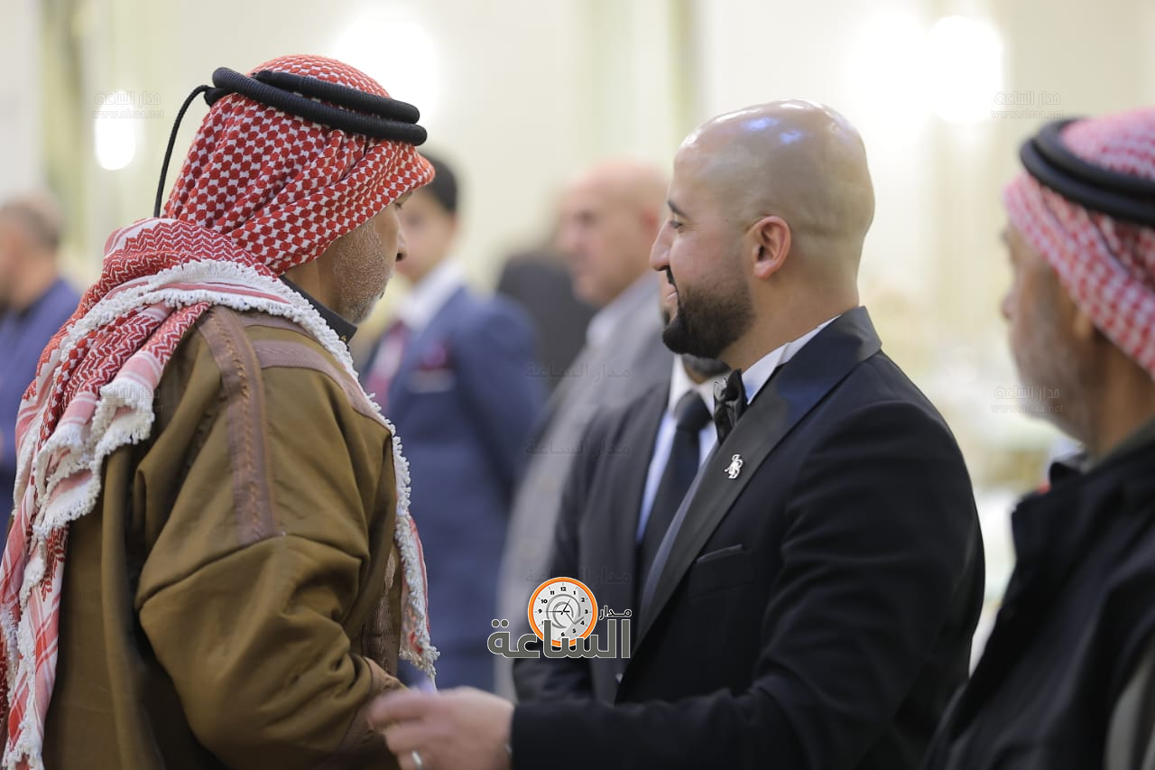 Madar Al-Saa Images 0.9879262421745071