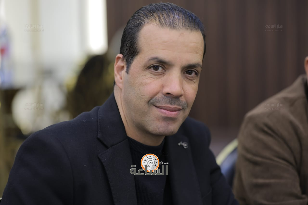 Madar Al-Saa Images 0.8884551017799234