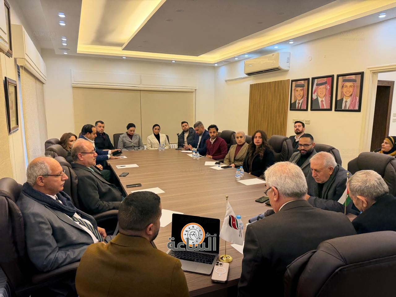 Madar Al-Saa Images 0.2676151491615094