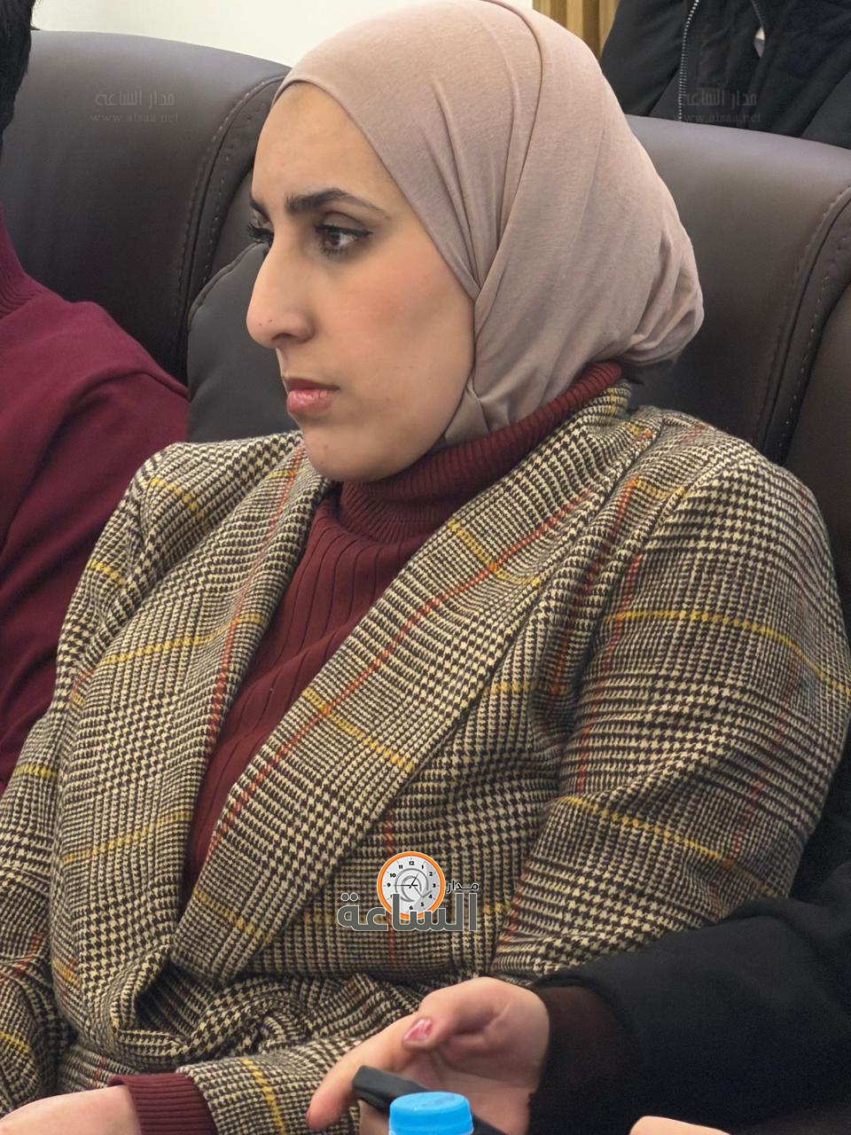 Madar Al-Saa Images 0.8704486249932699