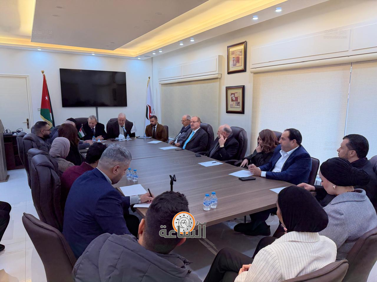 Madar Al-Saa Images 0.49626508020313476