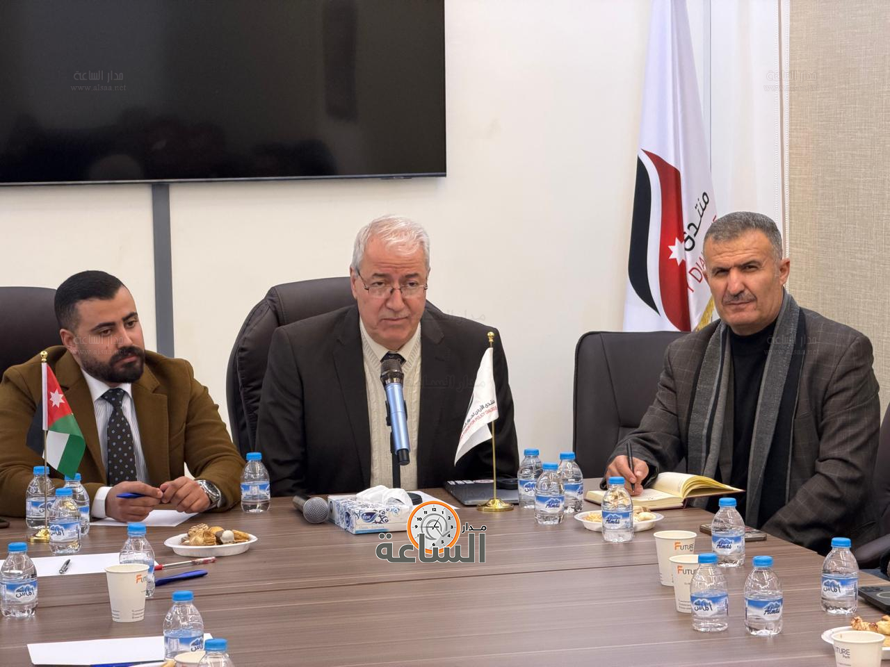 Madar Al-Saa Images 0.8121993073718637