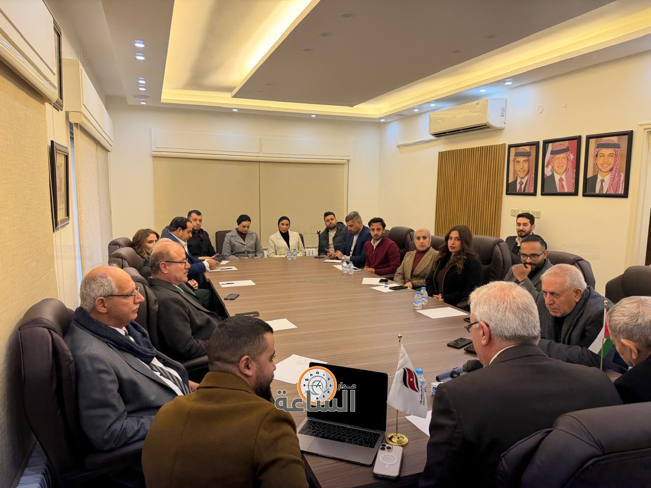 Madar Al-Saa Images 0.0871120136773944