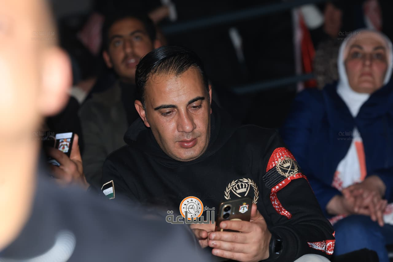 Madar Al-Saa Images 0.32865866175715197