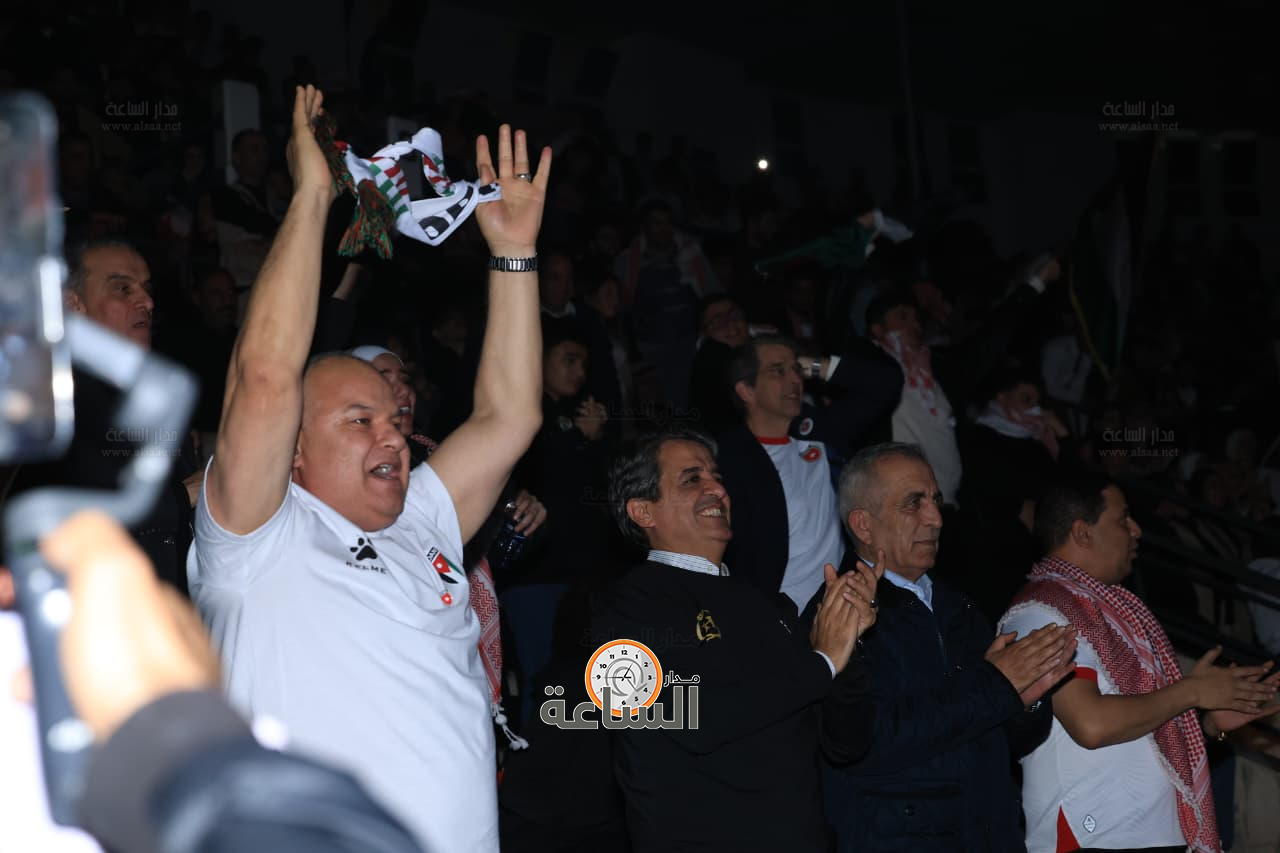 Madar Al-Saa Images 0.8841079213386778