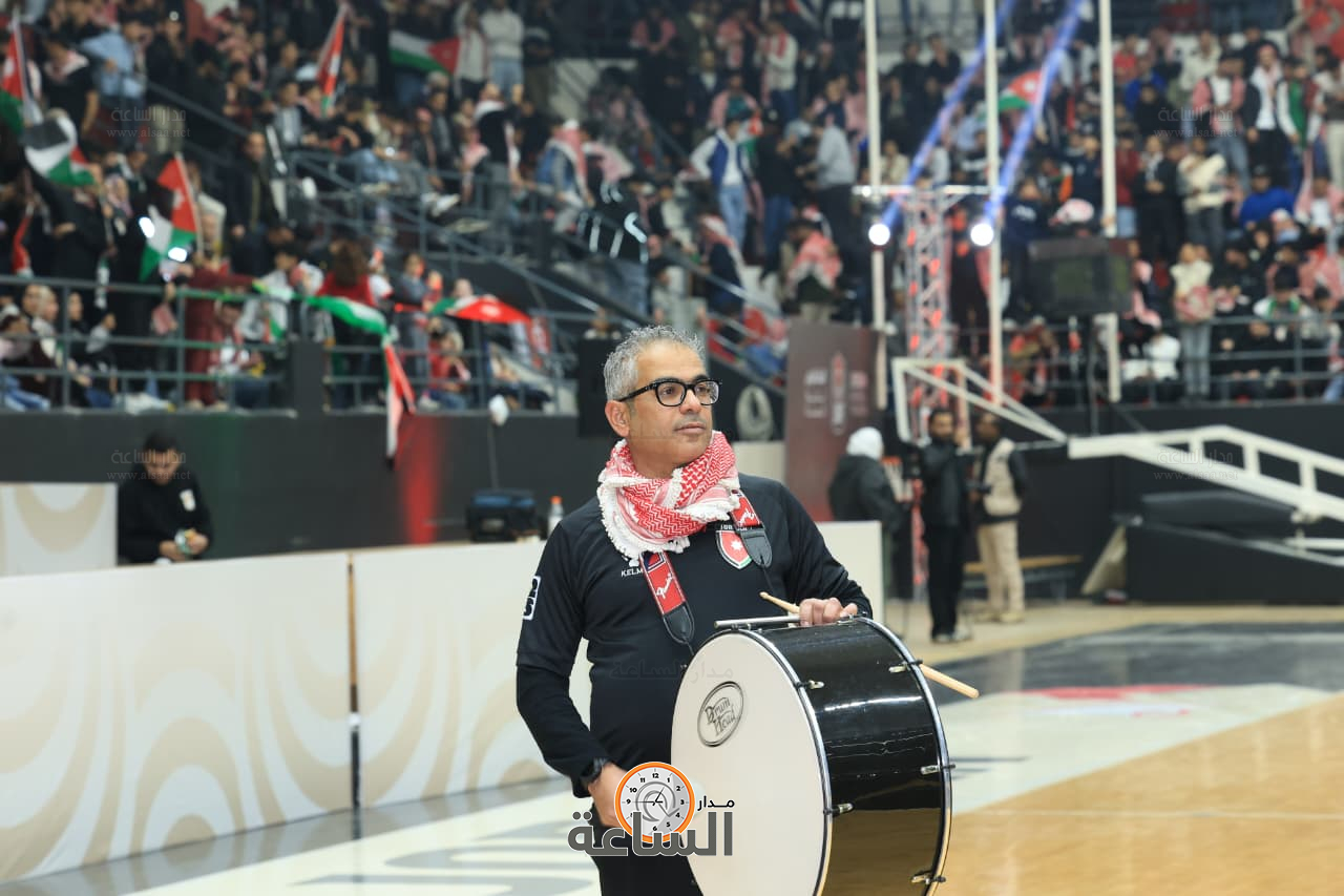 Madar Al-Saa Images 0.8876414243014423