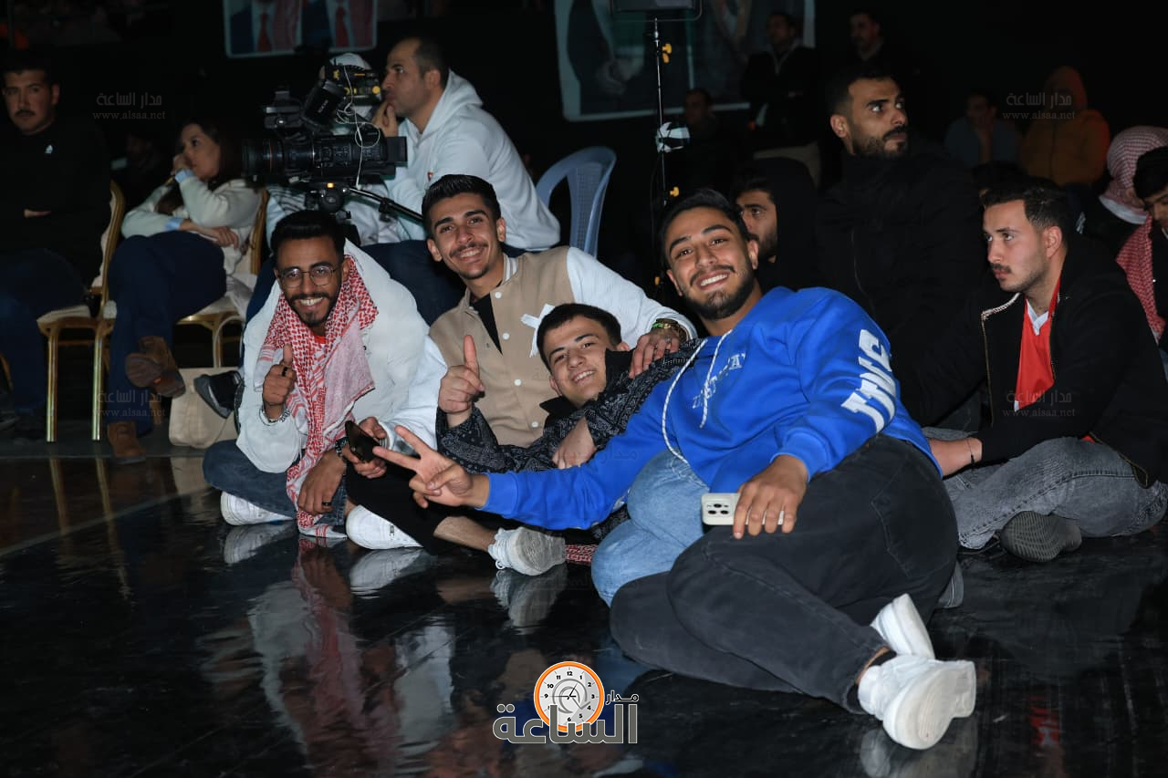 Madar Al-Saa Images 0.3348931143592435