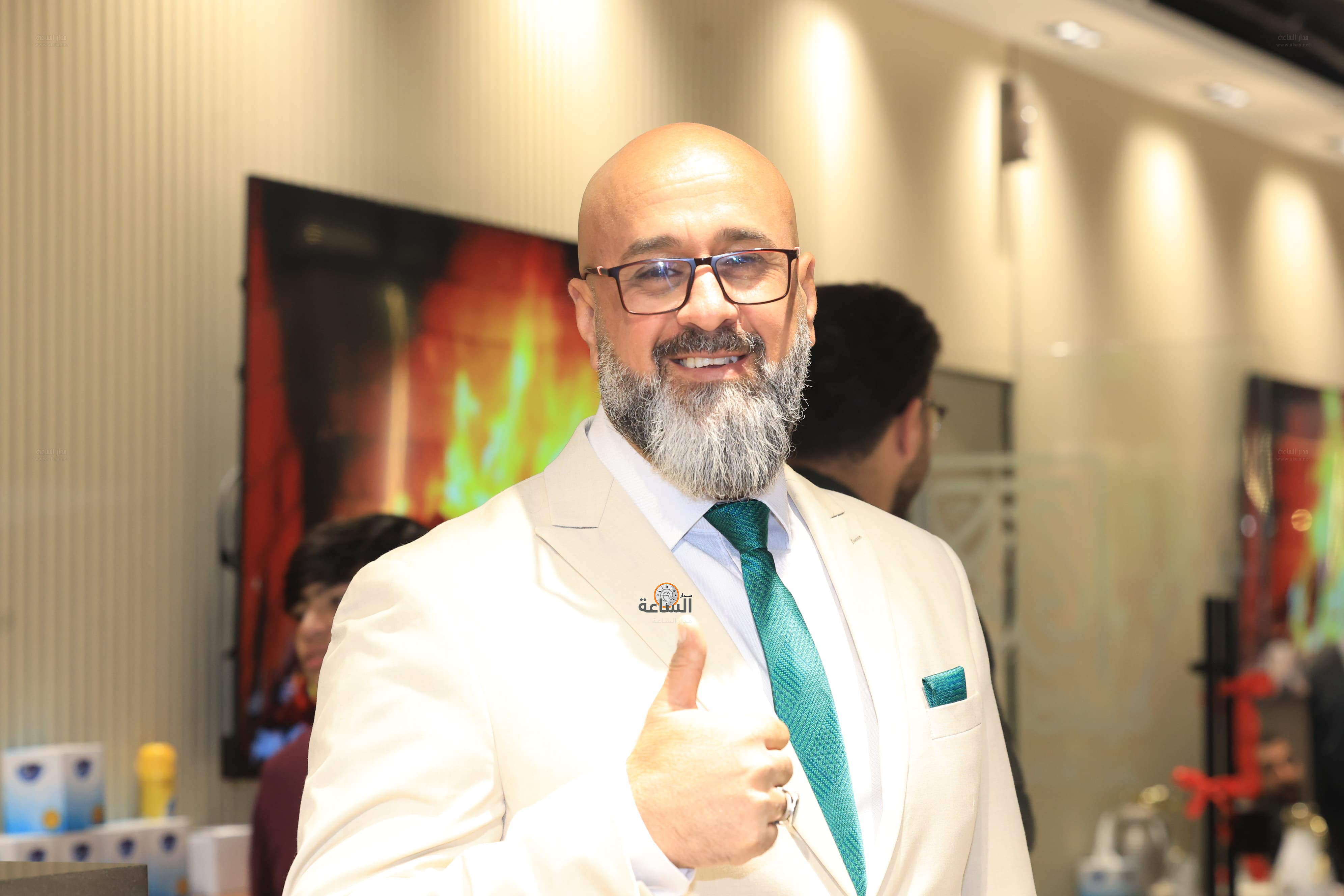 Madar Al-Saa Images 0.004390656771183554