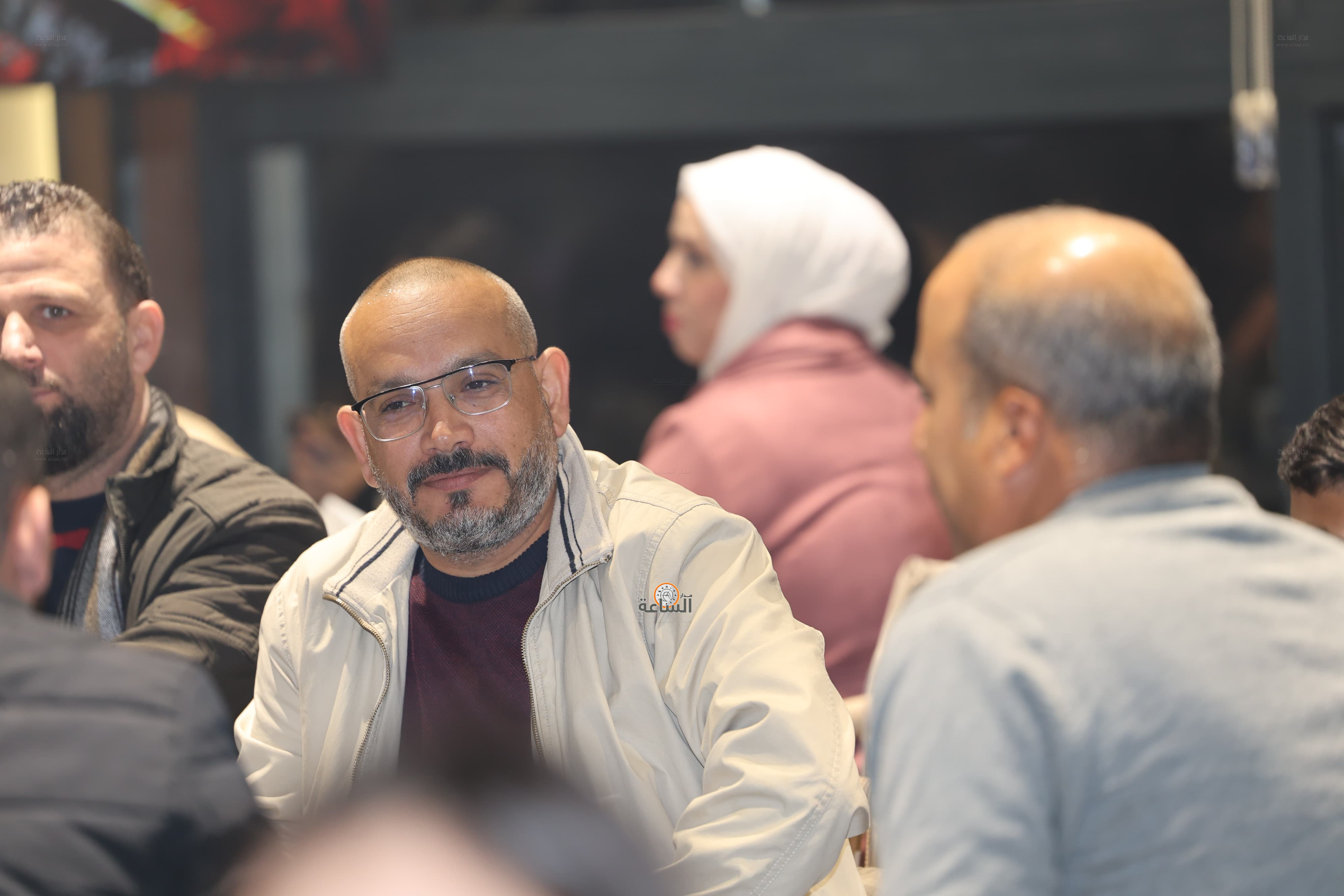 Madar Al-Saa Images 0.10601599535087936