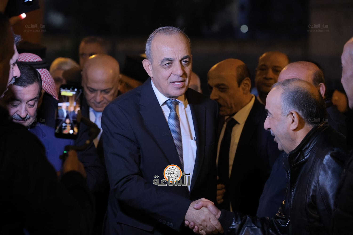 Madar Al-Saa Images 0.6483347781866368