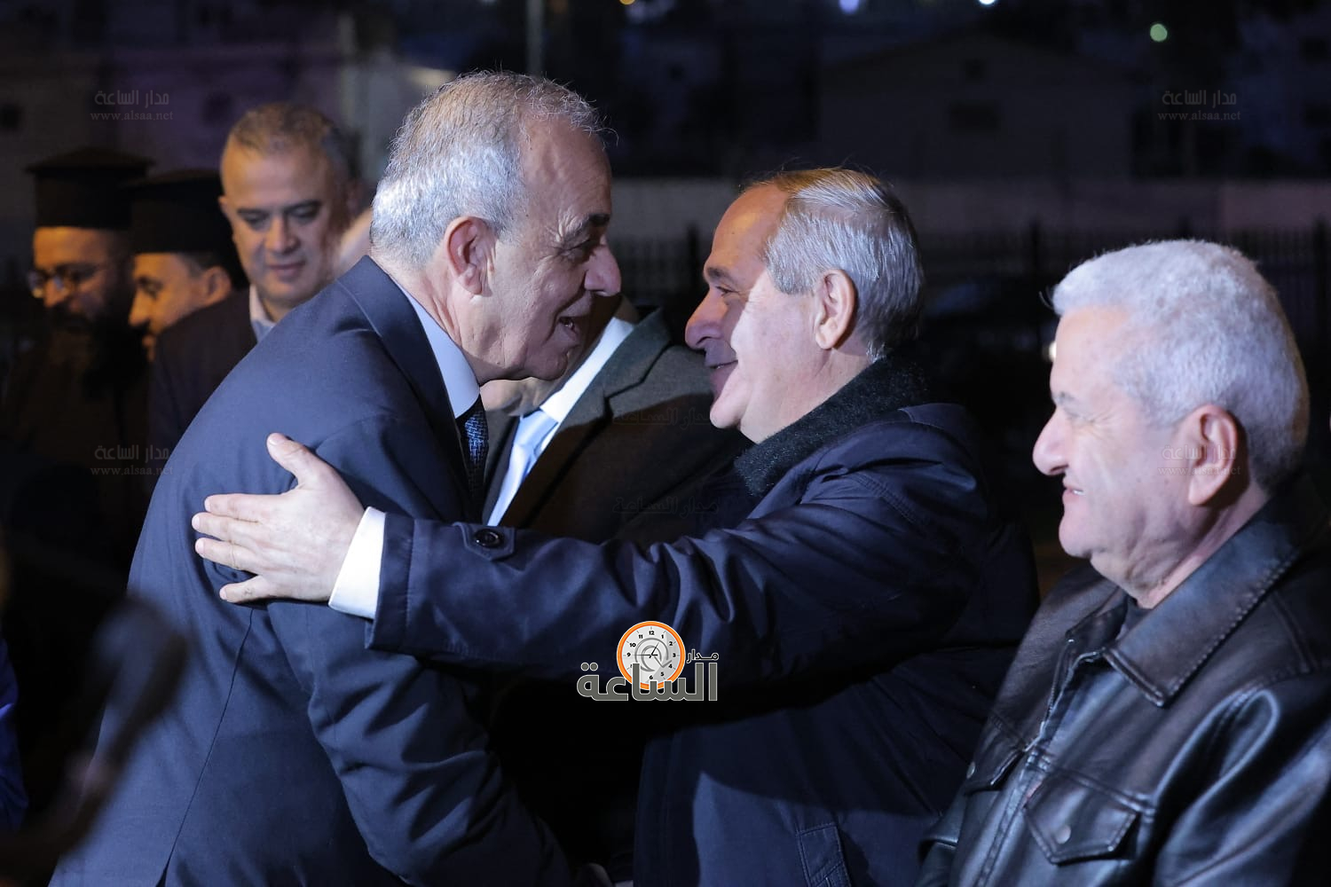 Madar Al-Saa Images 0.7054113208242138