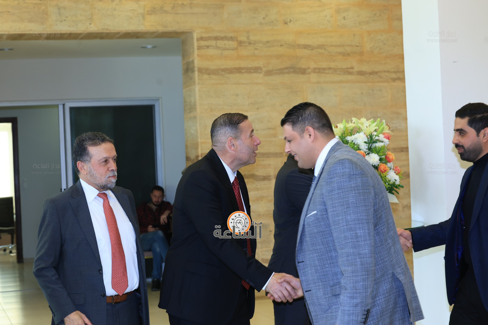 Madar Al-Saa Images 0.1477633683550965